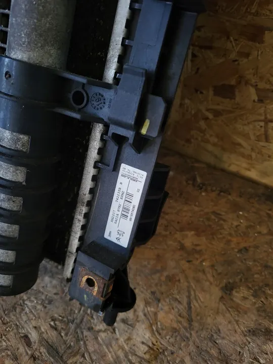 Radiador dianteiro Opel Grandland X 2019 1.5 HDI image 8