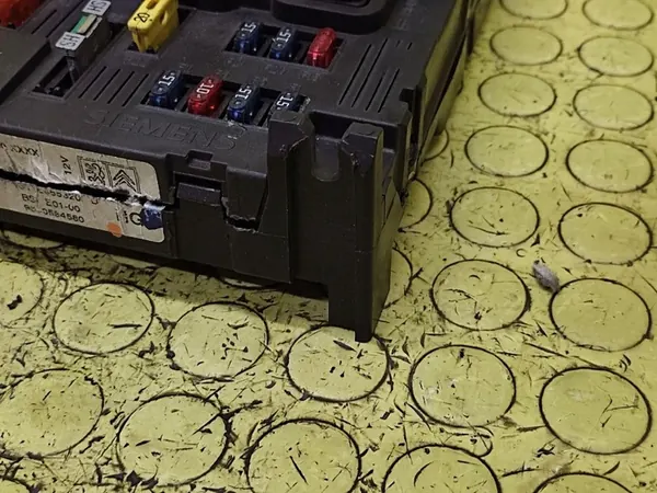 MÓDULO BSI PEUGEOT PARTNER image 7