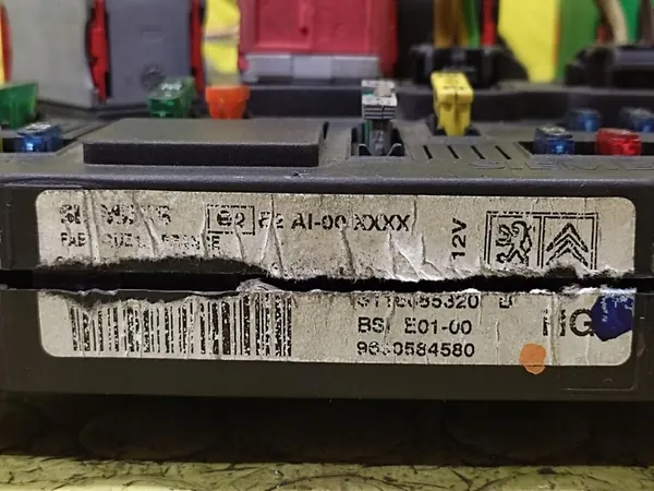 MÓDULO BSI PEUGEOT PARTNER image 9