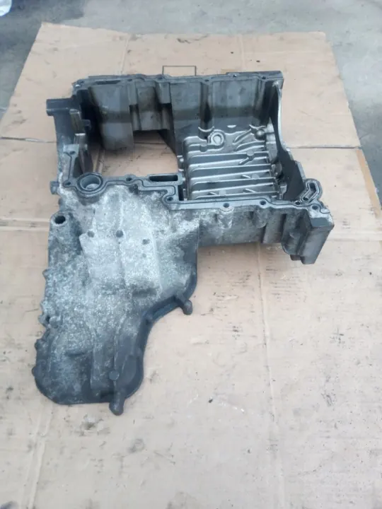 Cárter de aceite usado OEM 059103603AH para Audi 2.7/3.0 TDI image 4