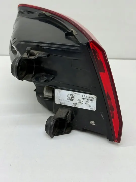 AUDI A6 C7 Avant Luz Trasera Derecha LED OEM image 7