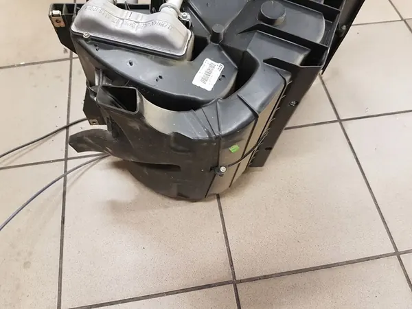 Verwarming OPEL VIVARO FURGON 2.5L diesel 2004 8200109674 image 2