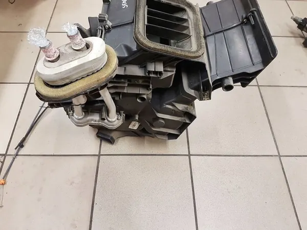 Verwarming OPEL VIVARO FURGON 2.5L diesel 2004 8200109674 image 3