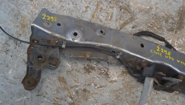 Refuerzo superior del cinturón Honda OE JKM23688 image 3
