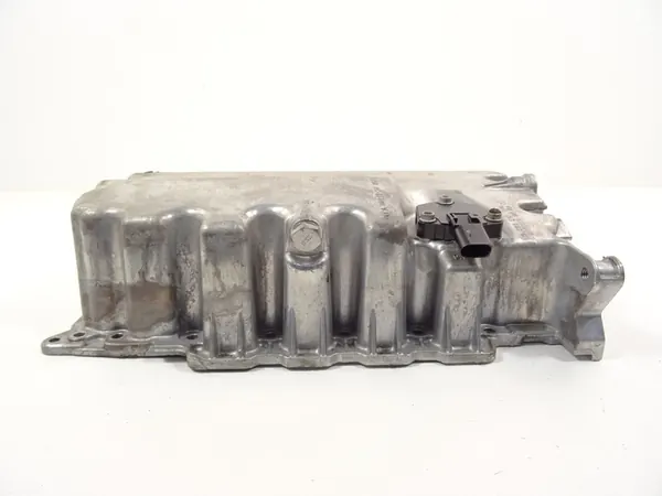 VW T-ROC 1.6 TDI Oljesensor 04L103603C 04L907660C image 5