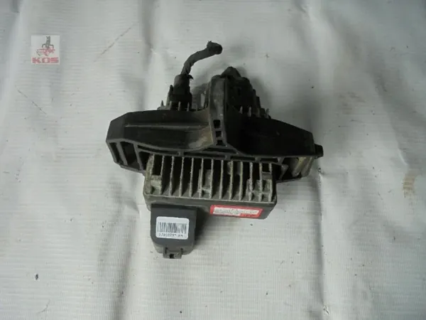Kylarfläktmodul OEM 25384-2M250 Hyundai Genesis image 2