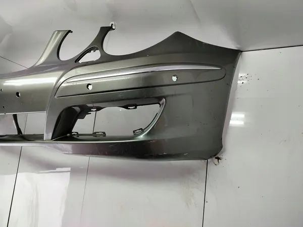 Parachoques delantero Mercedes Clase E W211 2006-09 image 6