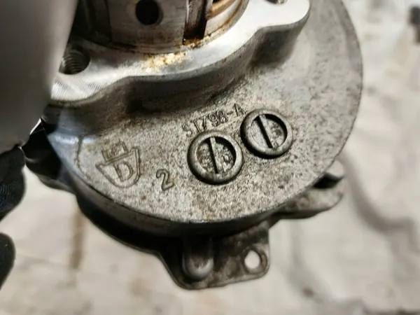 Polttoainepumppu BMW N55 7613933-03 image 9