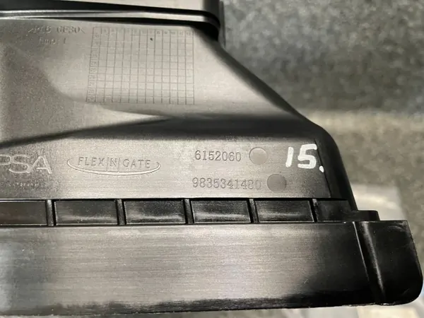 Manguera de admisión OEM 9835341480 para Opel Astra VI L image 3