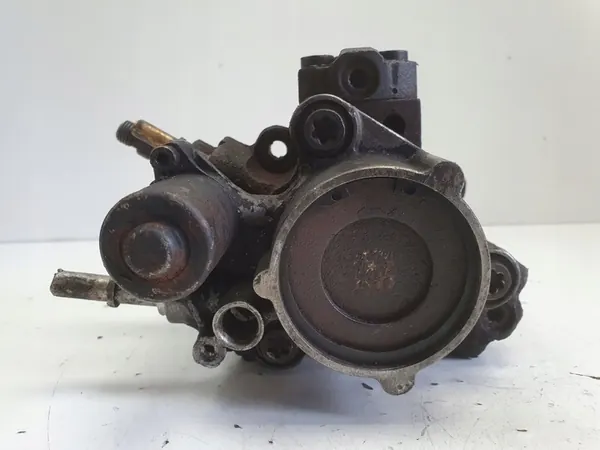 Bomba de combustible Ford Ranger 3.2 TDCi Diesel OEM FB3Q-9B395-AD image 4