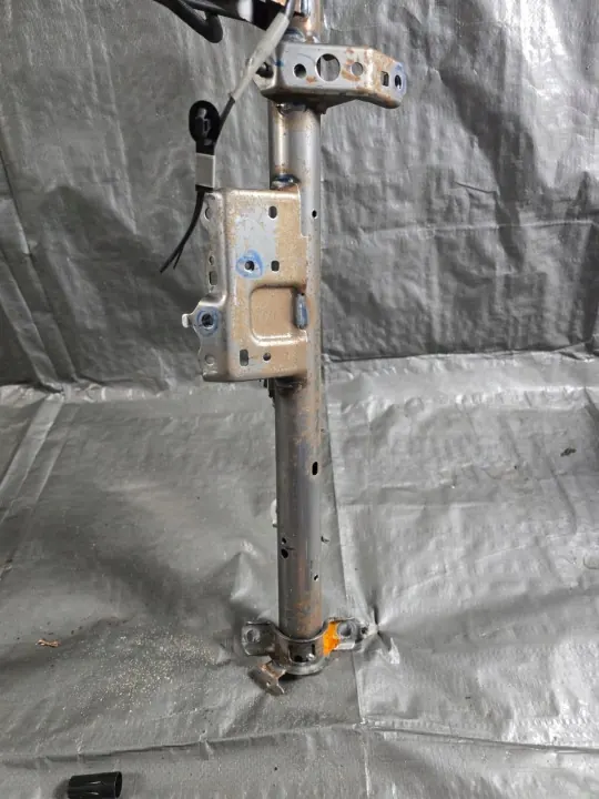 OEM 32463255646 Console frame pijp voor Toyota Auris II image 4