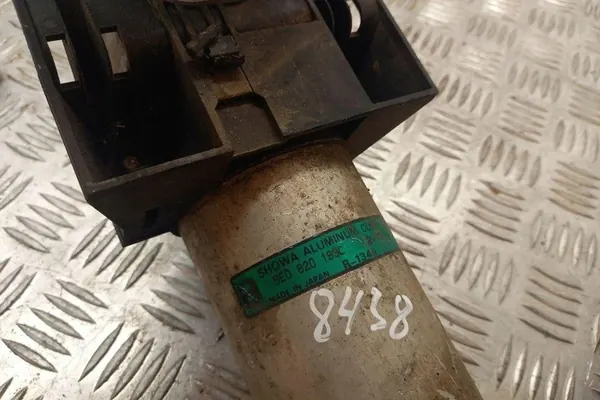 Secador de ar condicionado AUDI A4 2.0L gasolina 2002 OEM image 2