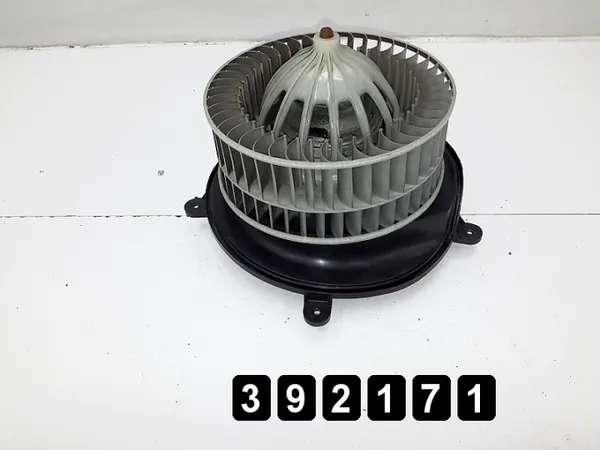 Mercedes-lämmityspuhallin OEM 54274988 - Käytetty image 3