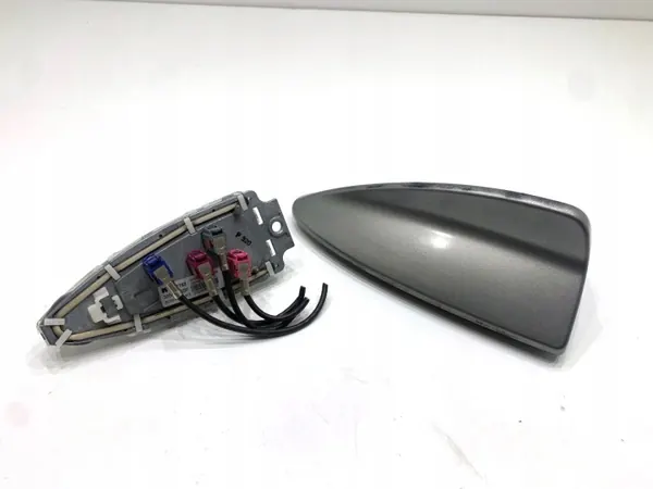OEM 1682752-antenni BMW E71 SUV:lle 2007-2014 image 3