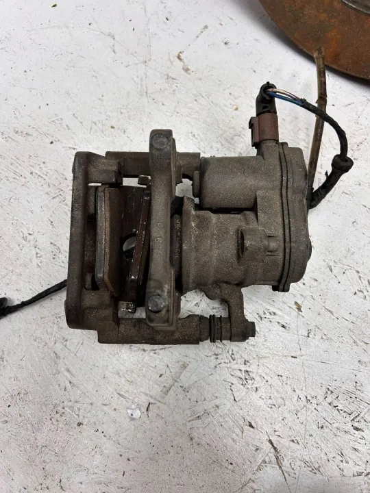 Remset Jaguar F-TYPE OEM CQM1331 Voor & Achter image 9