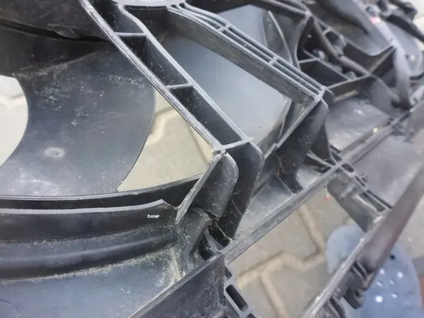 AUDI A8 D4 Kylarrubrik Fläkt 4H0121003N image 9