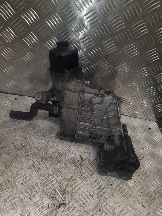 Base de arrefecedor de óleo OEM 31212108F para Jeep image 3