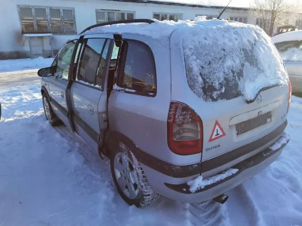 Oliefpomp Opel Zafira OEM 9129048 2.0L 2003 image 7