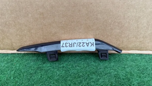 Ford Mondeo MK5 Framstötslist OEM DS7J-15B246 image 2