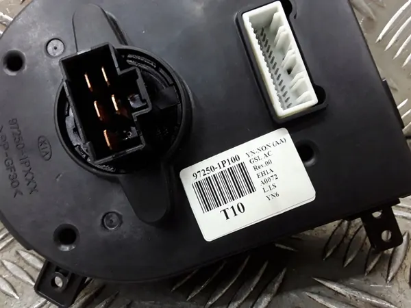 Module climatisation Kia Venga OEM 972501P100 image 4