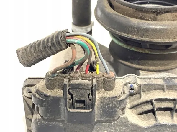 Drosselklappe Toyota Aygo II 1.0 69PS image 3