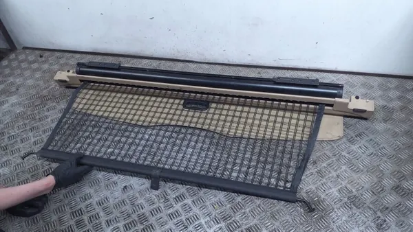 Rouleau de coffre BMW Série 5 E60/E61 OEM 7078992 image 3