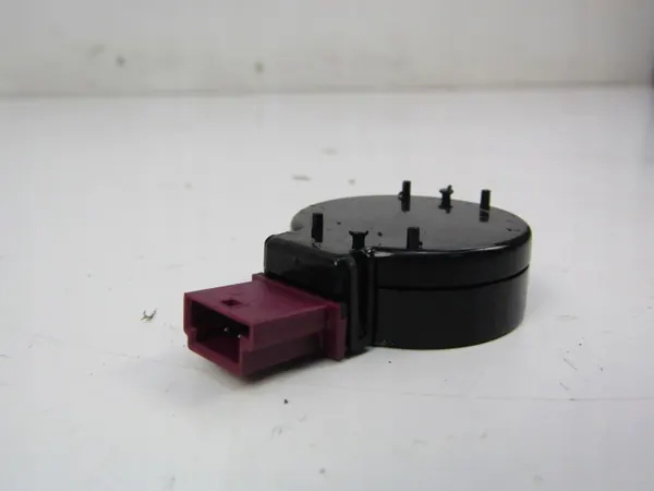 Jaguar I-Pace Regensensor OEM PJ9D3-17D547-B image 2