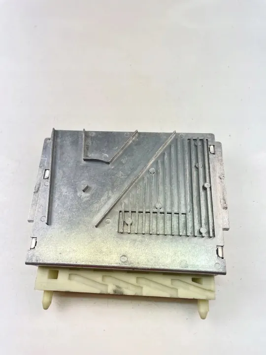 Computadora Transmisión Volvo OEM 28194966 para V70 II image 4