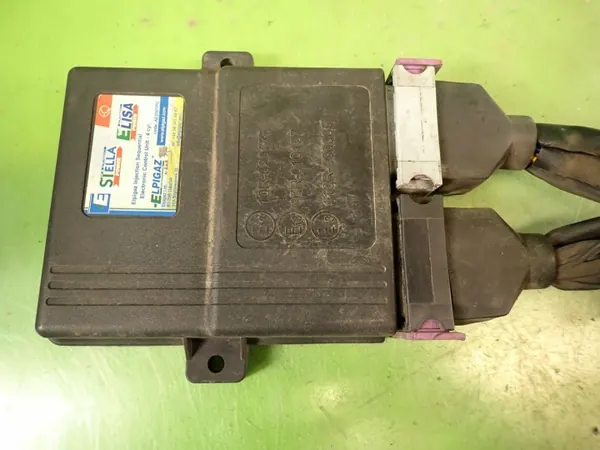 Contrôleur LPG OEM 67R-010157 pour Skoda Fabia I 1.2 image 2