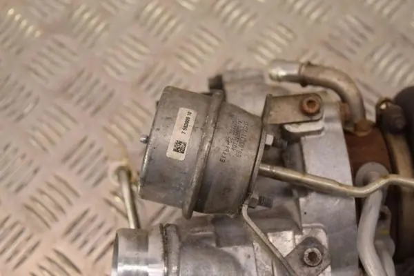 BMW Turbo OEM 7583909 X3 F25 3.5L Bensiini image 3