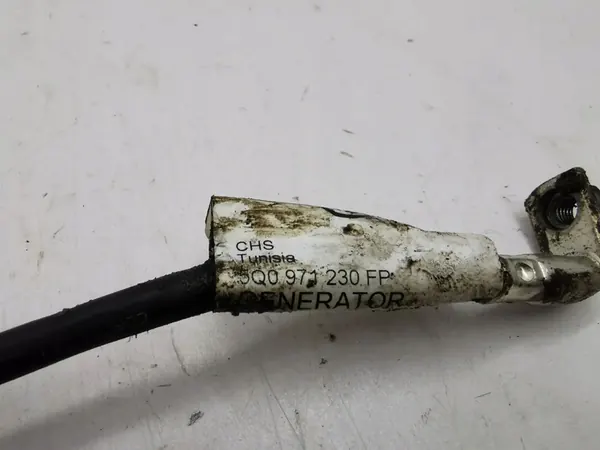 Volkswagen PASSAT B8 2016 Vaihtovirtalähteen Kaapeli image 6