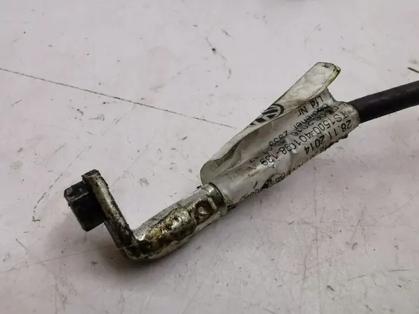 Volkswagen PASSAT B8 2016 Vaihtovirtalähteen Kaapeli image 7