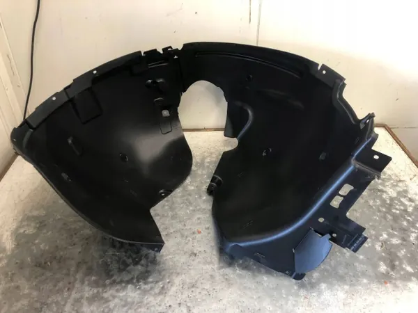 Voorlinker wielkast Audi Q2 OEM 81M821171A image 4