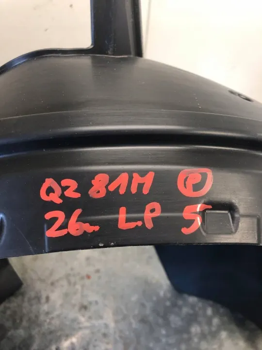 Voorlinker wielkast Audi Q2 OEM 81M821171A image 6