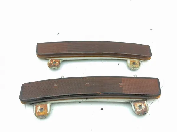 Nissan 350Z 2004 Voorbumper reflector OEM H7488 image 2