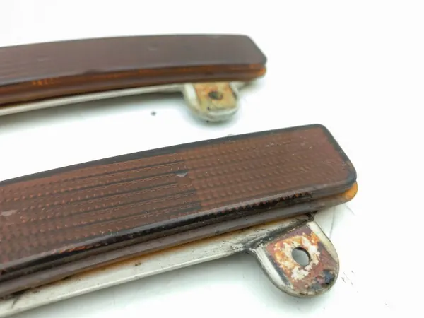 Nissan 350Z 2004 Voorbumper reflector OEM H7488 image 4