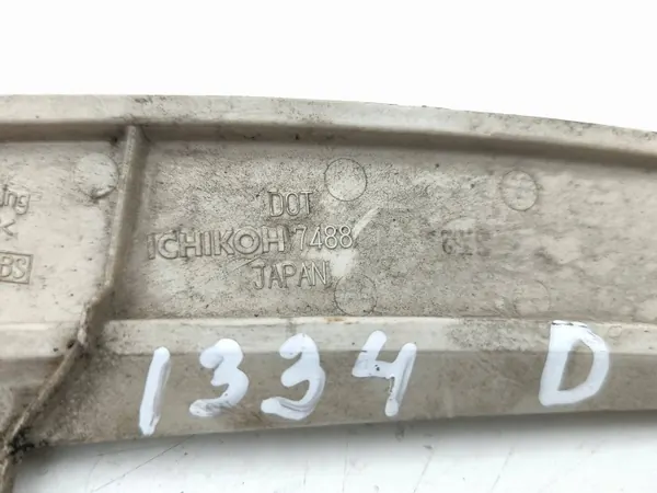 Nissan 350Z 2004 Voorbumper reflector OEM H7488 image 8