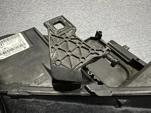 FARO DERECHO AUDI A5 8T LIFT XENON OEM 8T0941044C image 10