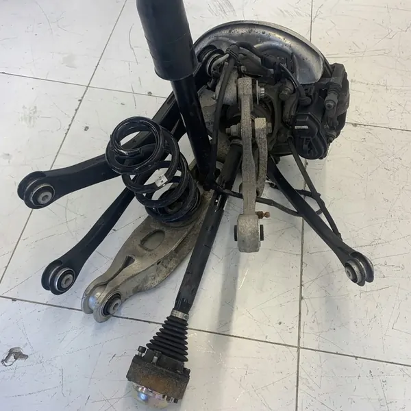 Mozzo posteriore sinistro sospensione Audi A5 8W CABRIO 2.0 OEM 808028392 image 10