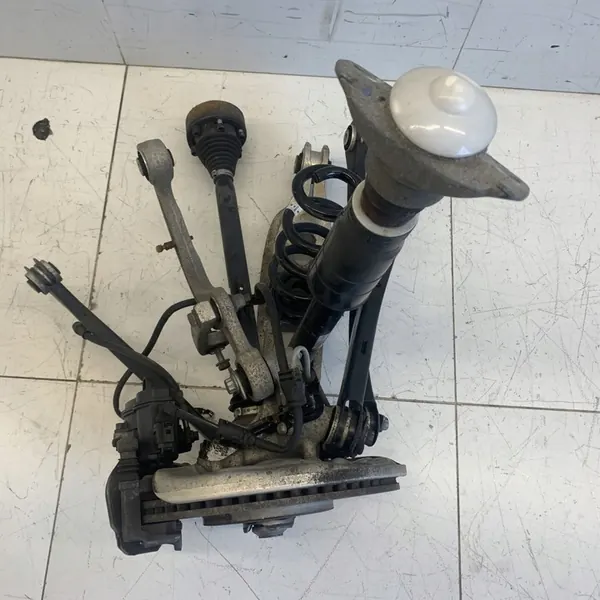 Mozzo posteriore sinistro sospensione Audi A5 8W CABRIO 2.0 OEM 808028392 image 3