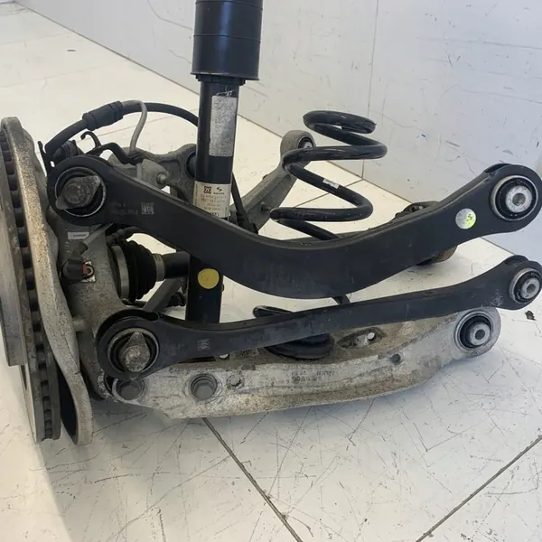 Mozzo posteriore sinistro sospensione Audi A5 8W CABRIO 2.0 OEM 808028392 image 7