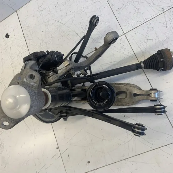 Mozzo posteriore sinistro sospensione Audi A5 8W CABRIO 2.0 OEM 808028392 image 8