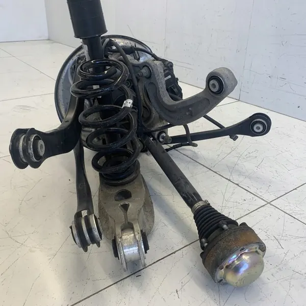 Mozzo posteriore sinistro sospensione Audi A5 8W CABRIO 2.0 OEM 808028392 image 9