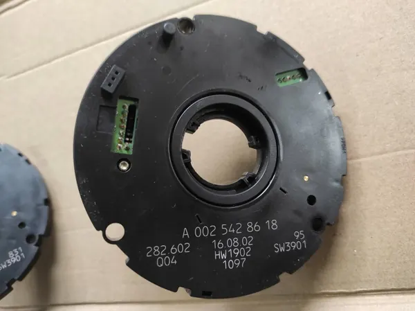 Stuurhoeksensor OEM A0025428618 Mercedes image 3