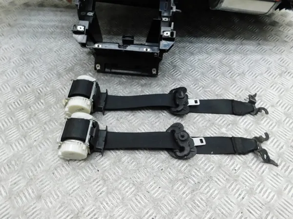 OEM DESKA KONSOLA KOKPIT 2x Poduszka - BMW 1 E87 image 4