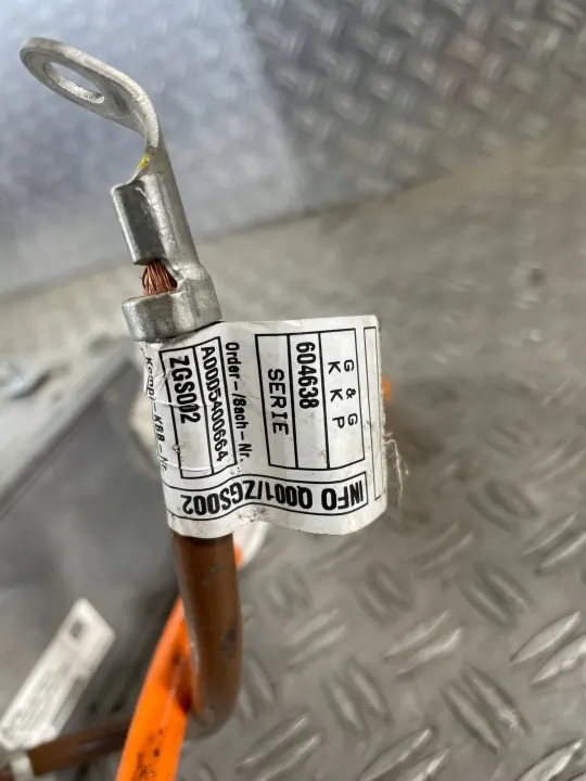 Mercedes-Benz Acculader OEM A0009001108 Gebruikt image 4