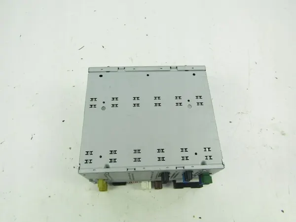 Jaguar I-PACE Radio OEM J9D3-19C211-SF Begagnad image 3