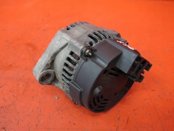 SMART FORTWO 0.6T 0.7T Vaihtovirtageneraattori A1601540501 image 2