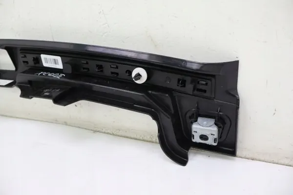 Capa cinto traseiro Volvo XC60 II OEM 31440641 image 10