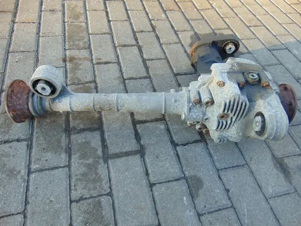 Front Axle VW Touareg I 7L 5.0 TDI V10 Automatic image 2